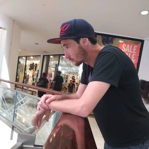 Meet your Posher, Larry